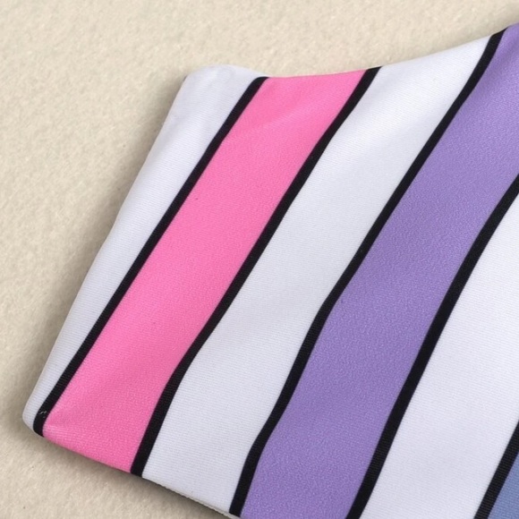 NEW| Women’s Retro Y2K Striped Bikini Top - Picture 3 of 6
